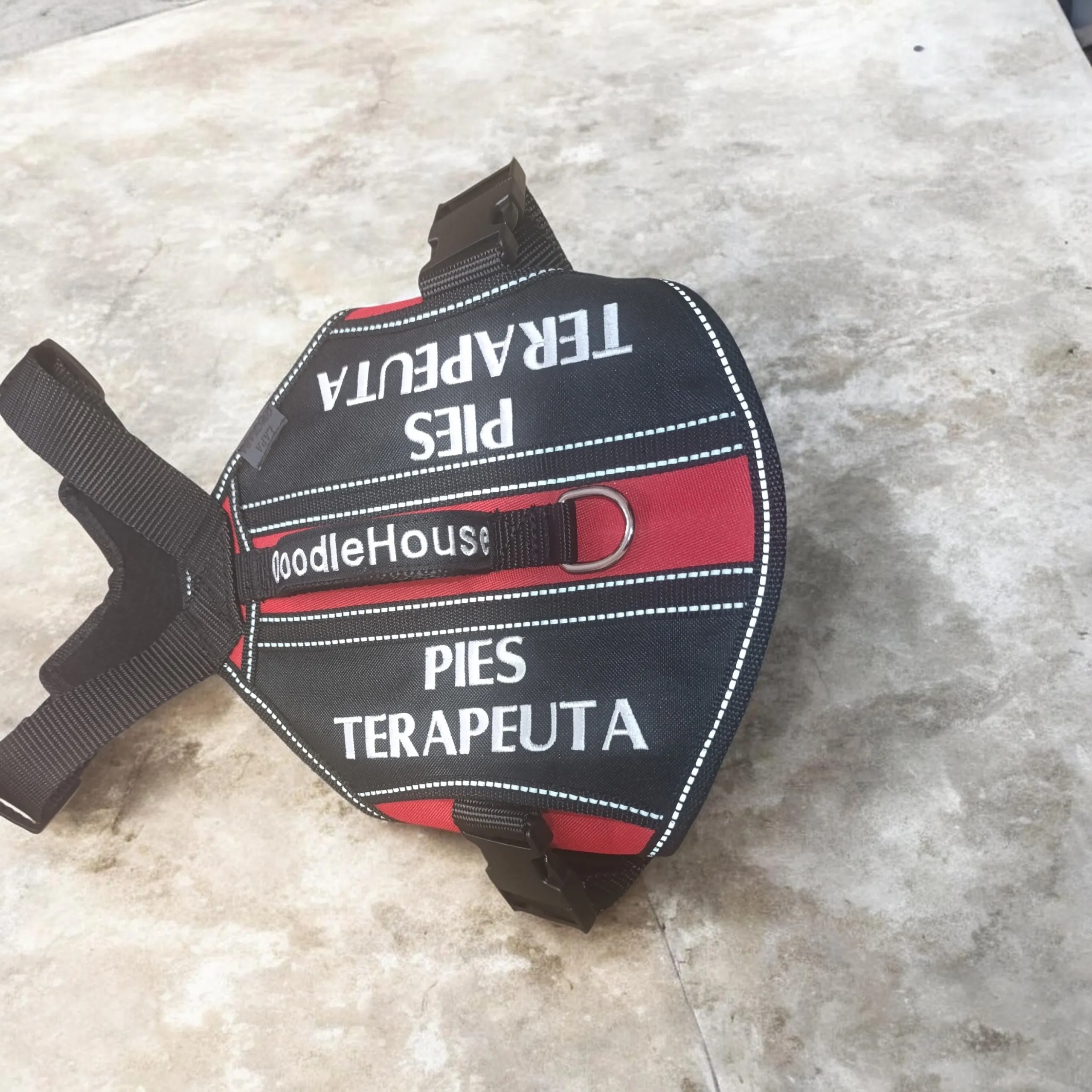 alt